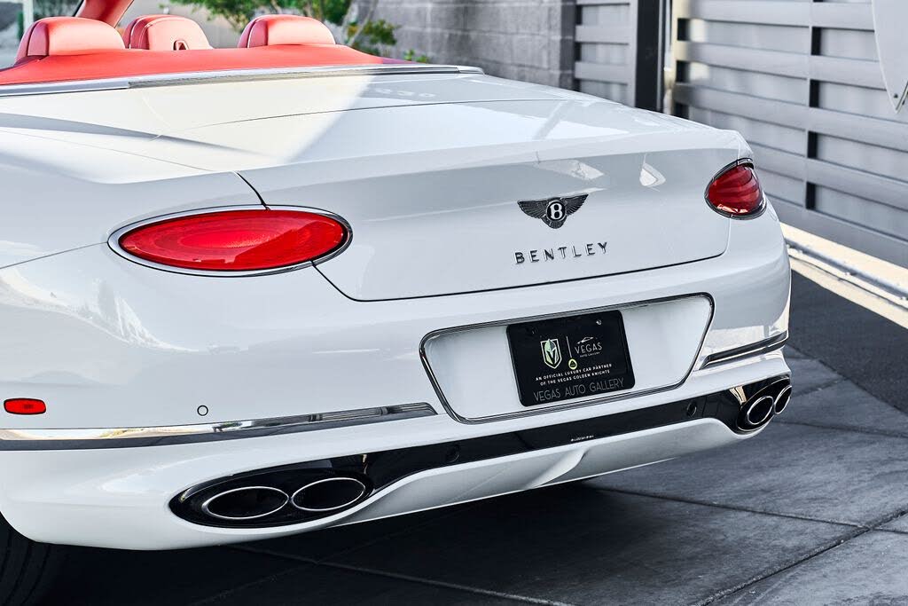 2023 Bentley Continental GTC V8 AWD photo 5