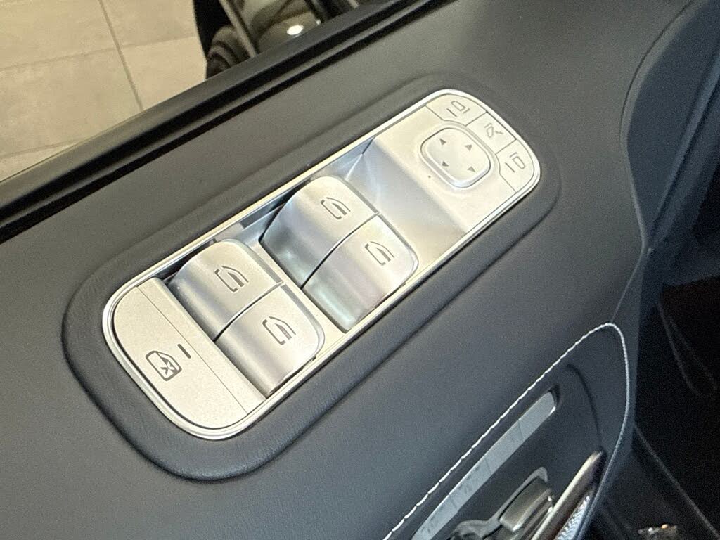 2027 Mercedes-Benz G-Class AMG G 63 4MATIC photo 9