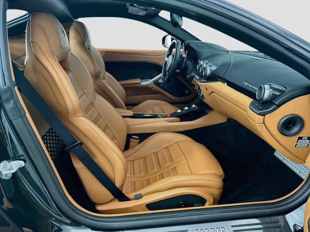 2014 Ferrari F12 Berlinetta Coupe photo 19