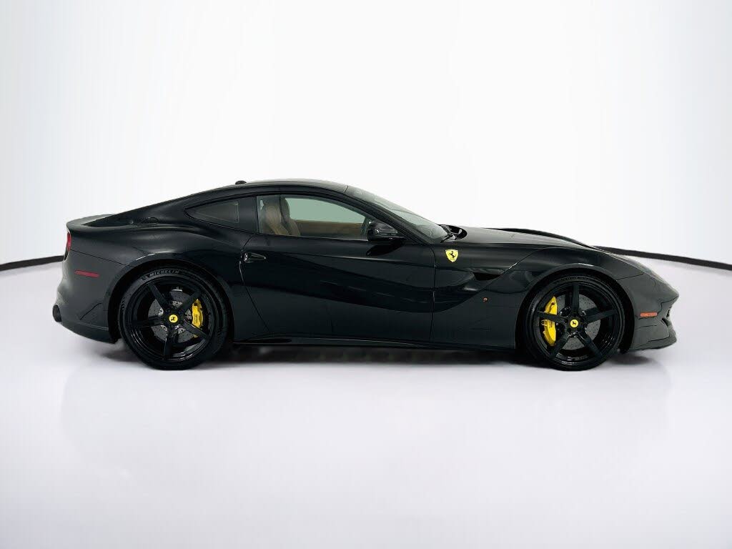 2014 Ferrari F12 Berlinetta Coupe photo 4