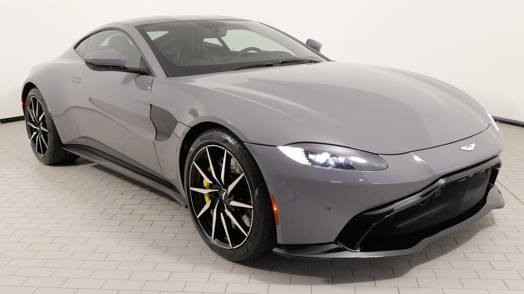 2019 Aston Martin Vantage RWD photo 9