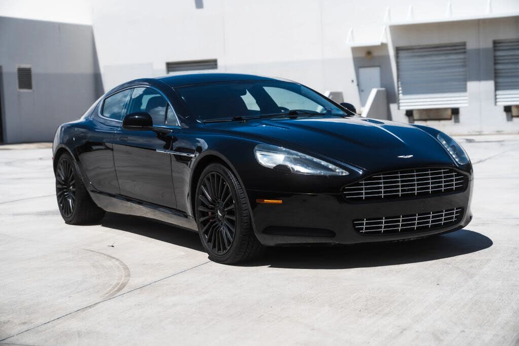 2011 Aston Martin Rapide photo 2