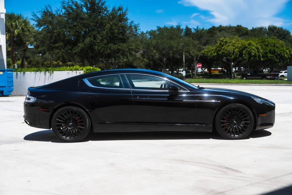2011 Aston Martin Rapide photo 4