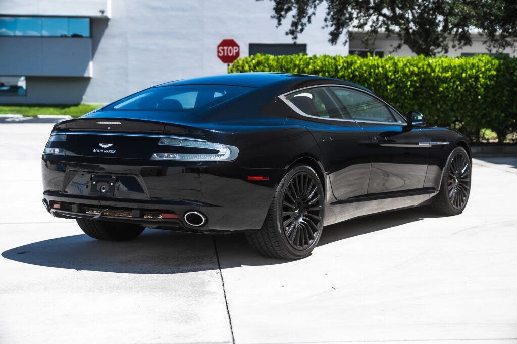 2011 Aston Martin Rapide photo 6