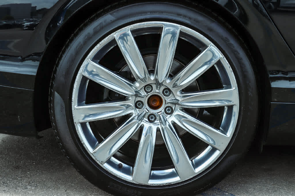 2018 Bentley Flying Spur V8 AWD photo 13