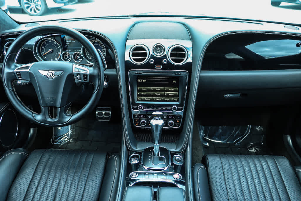 2018 Bentley Flying Spur V8 AWD photo 14