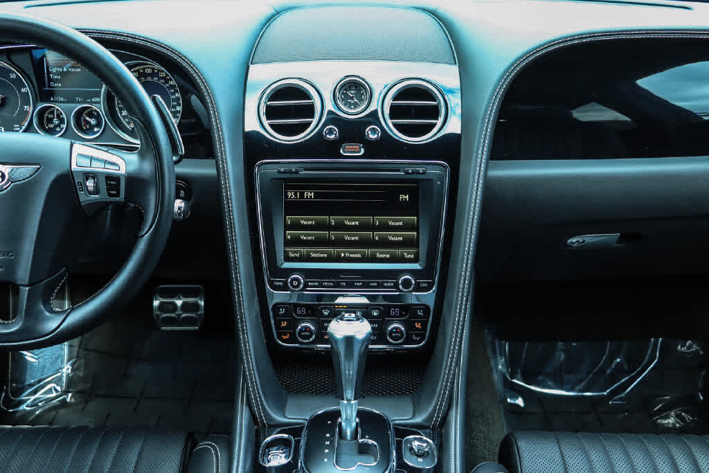 2018 Bentley Flying Spur V8 AWD photo 15