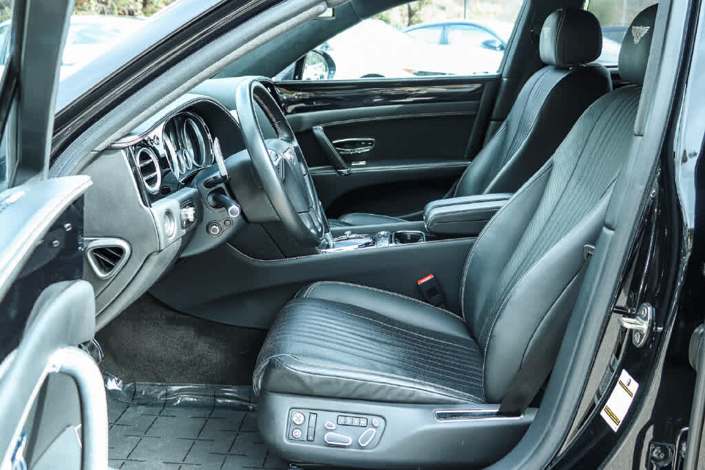 2018 Bentley Flying Spur V8 AWD photo 20