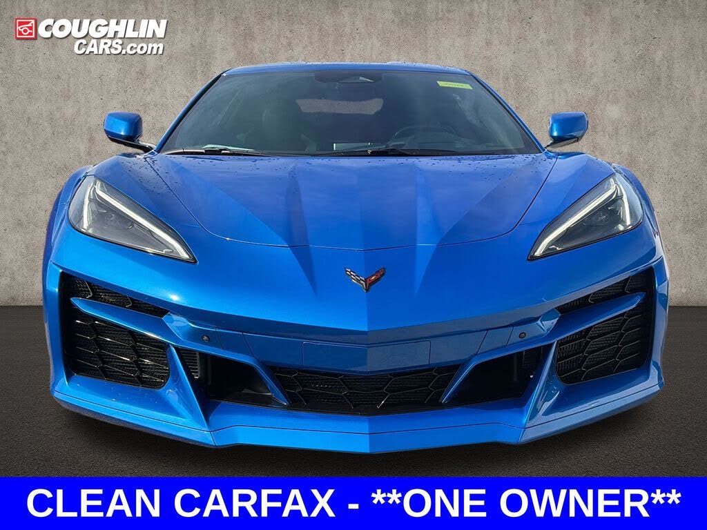 2024 Chevrolet Corvette Z06 3LZ Coupe RWD photo 2