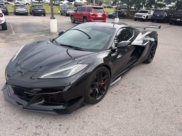 2025 Chevrolet Corvette Z06 2LZ Coupe RWD photo 7