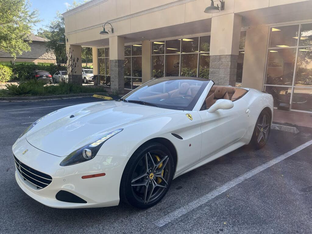 2016 Ferrari California T Roadster photo 14