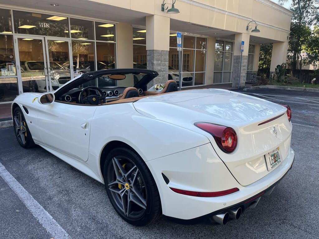 2016 Ferrari California T Roadster photo 8