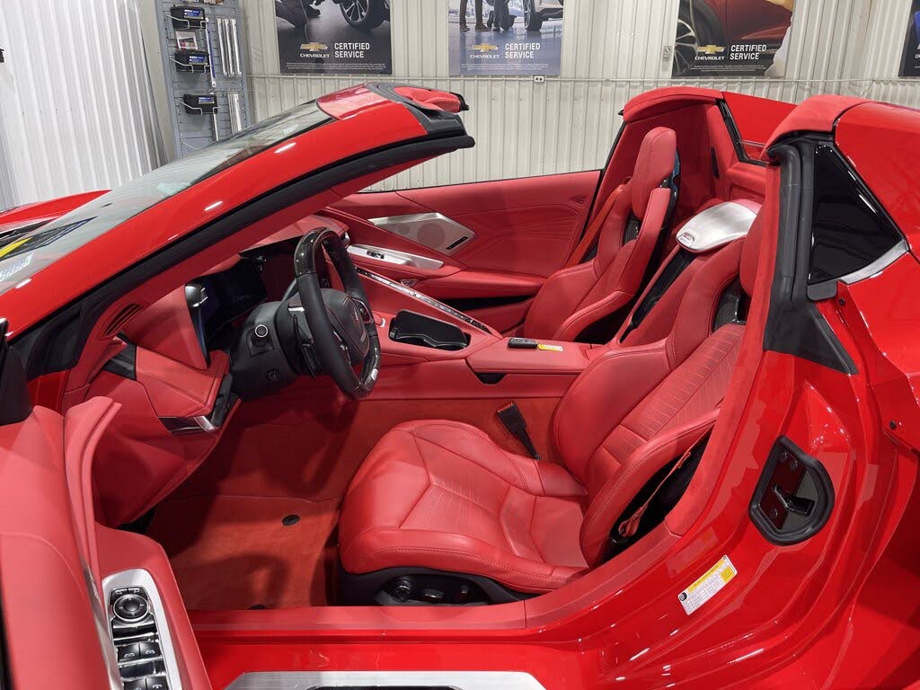 2025 Chevrolet Corvette Z06 3LZ Convertible RWD photo 2