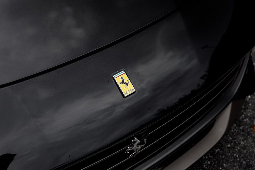 2014 Ferrari F12 Berlinetta Coupe photo 12