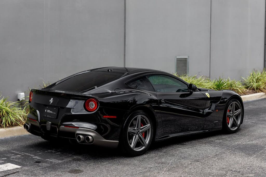 2014 Ferrari F12 Berlinetta Coupe photo 5
