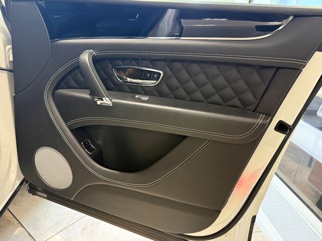 2020 Bentley Bentayga V8 AWD photo 12