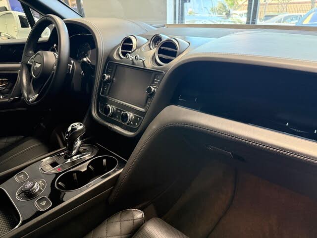 2020 Bentley Bentayga V8 AWD photo 13