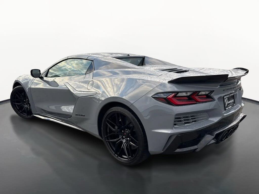 2025 Chevrolet Corvette Z06 3LZ Convertible RWD photo 5