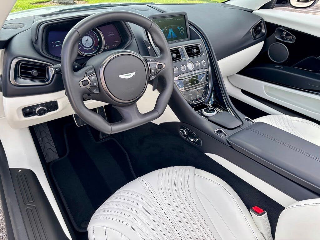 2023 Aston Martin DB11 V8 Volante Convertible RWD photo 20