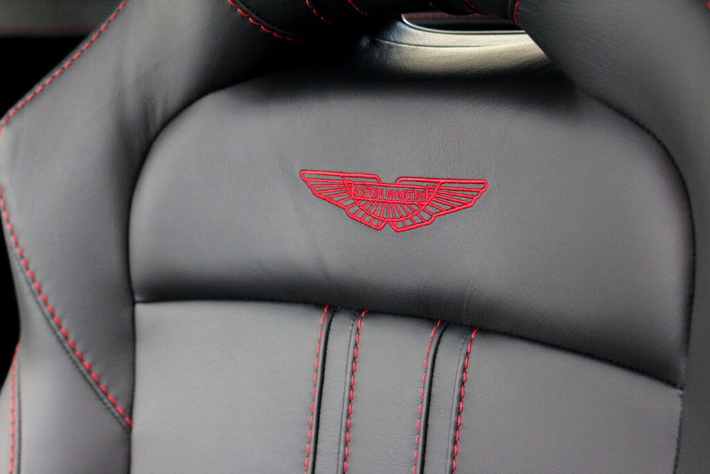 2021 Aston Martin Vantage Coupe RWD photo 12