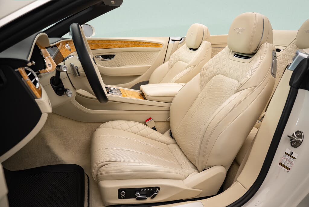 2020 Bentley Continental GTC V8 AWD photo 10
