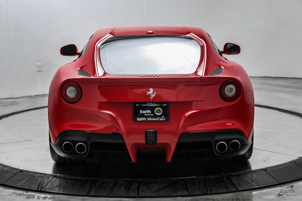 2015 Ferrari F12 Berlinetta Coupe photo 16