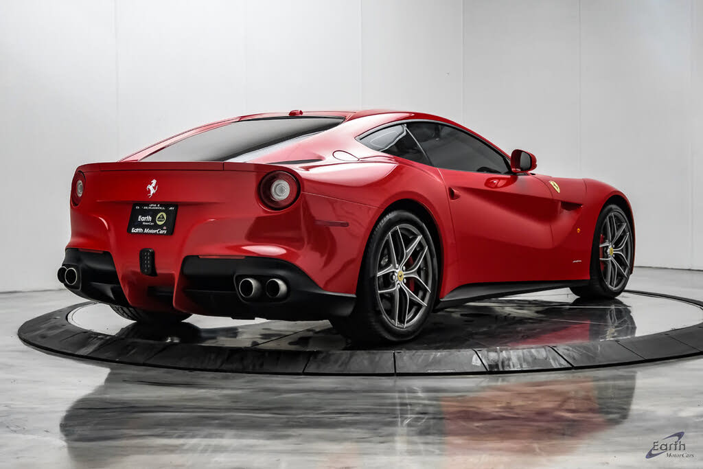 2015 Ferrari F12 Berlinetta Coupe photo 20