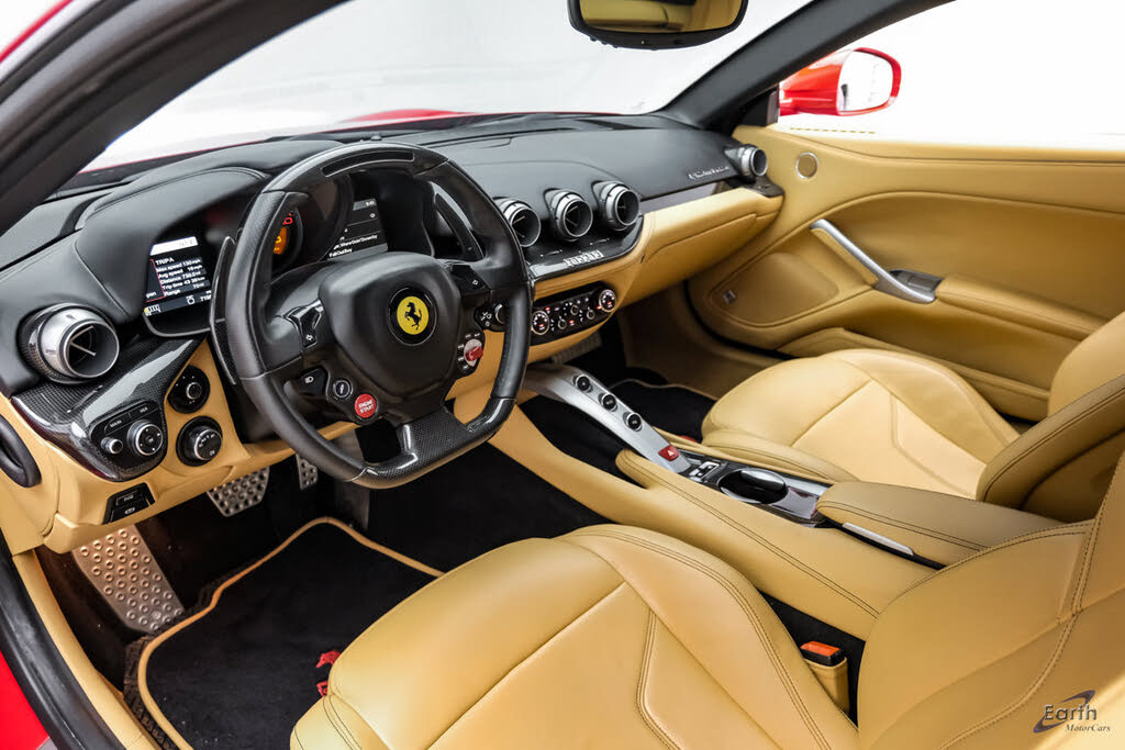 2015 Ferrari F12 Berlinetta Coupe photo 3