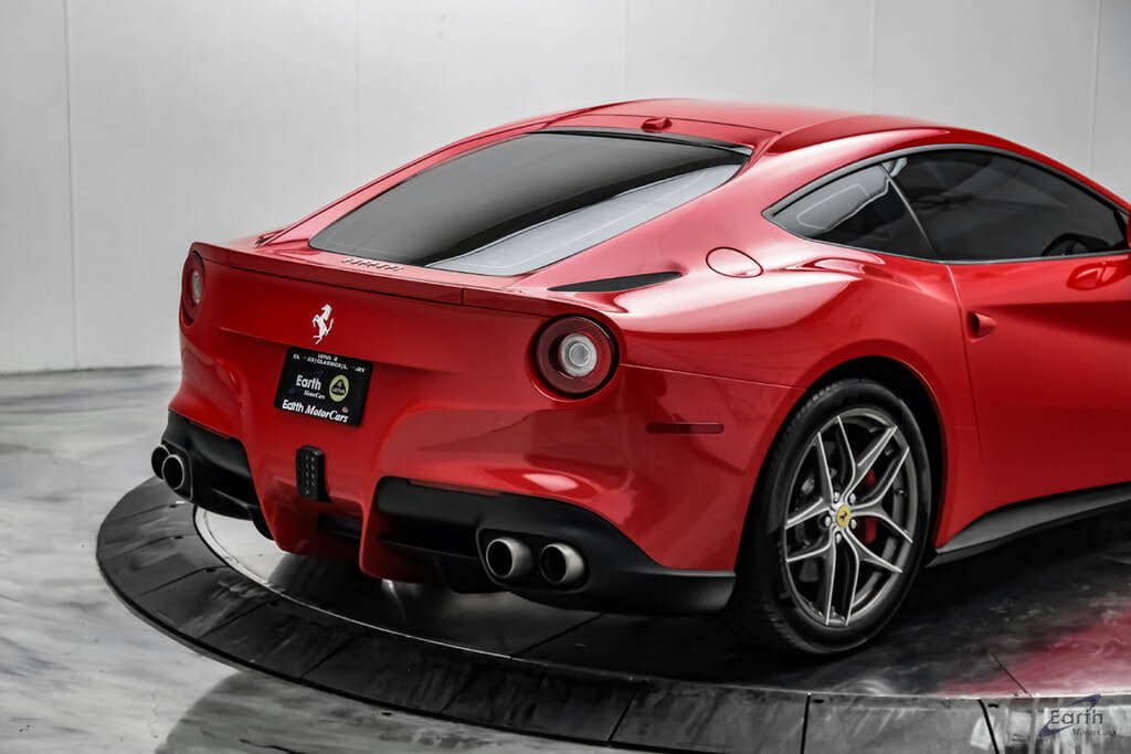 2015 Ferrari F12 Berlinetta Coupe photo 22