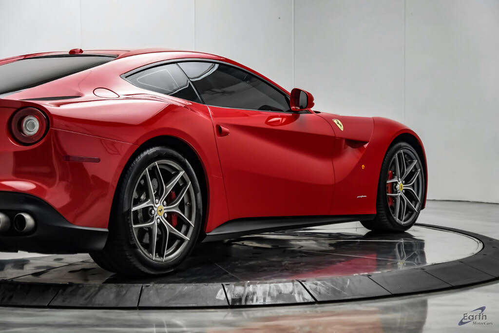 2015 Ferrari F12 Berlinetta Coupe photo 23