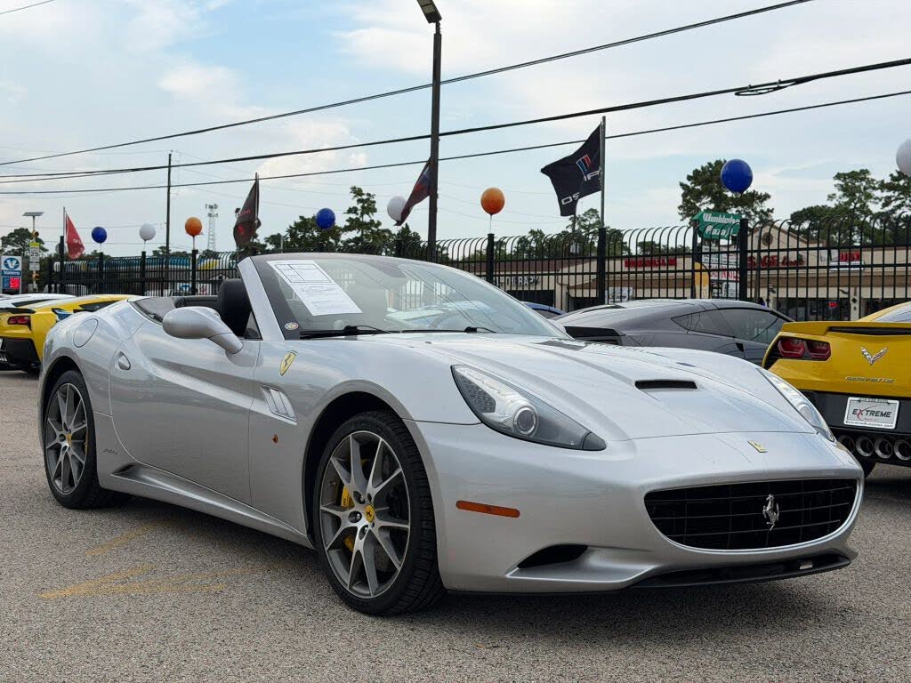 2010 Ferrari California GT Convertible photo 7