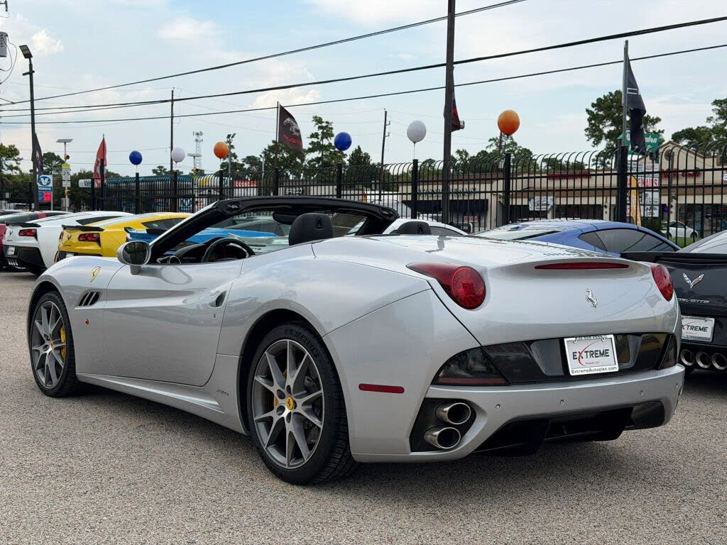 2010 Ferrari California GT Convertible photo 8