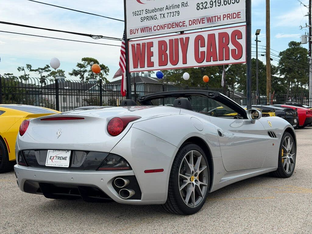2010 Ferrari California GT Convertible photo 9