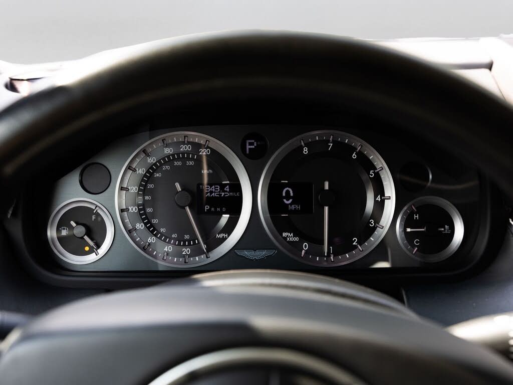 2011 Aston Martin Rapide photo 15