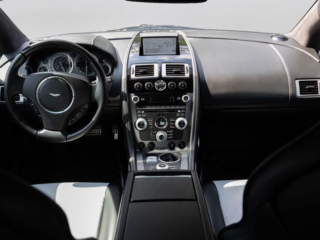 2011 Aston Martin Rapide photo 17