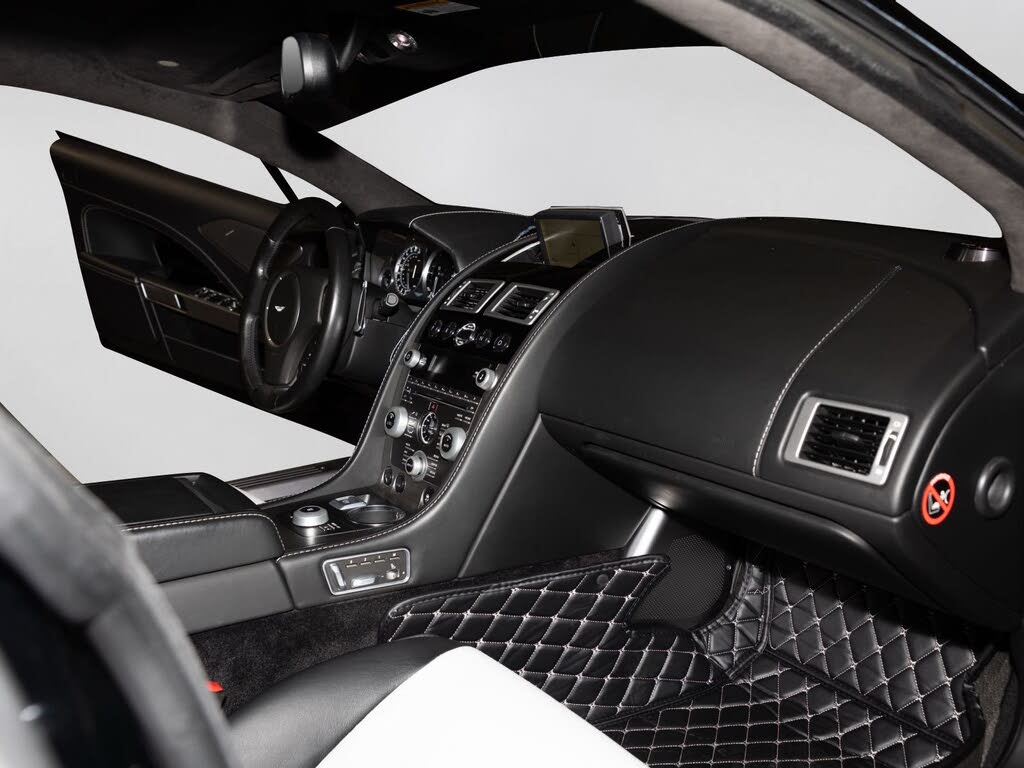 2011 Aston Martin Rapide photo 23