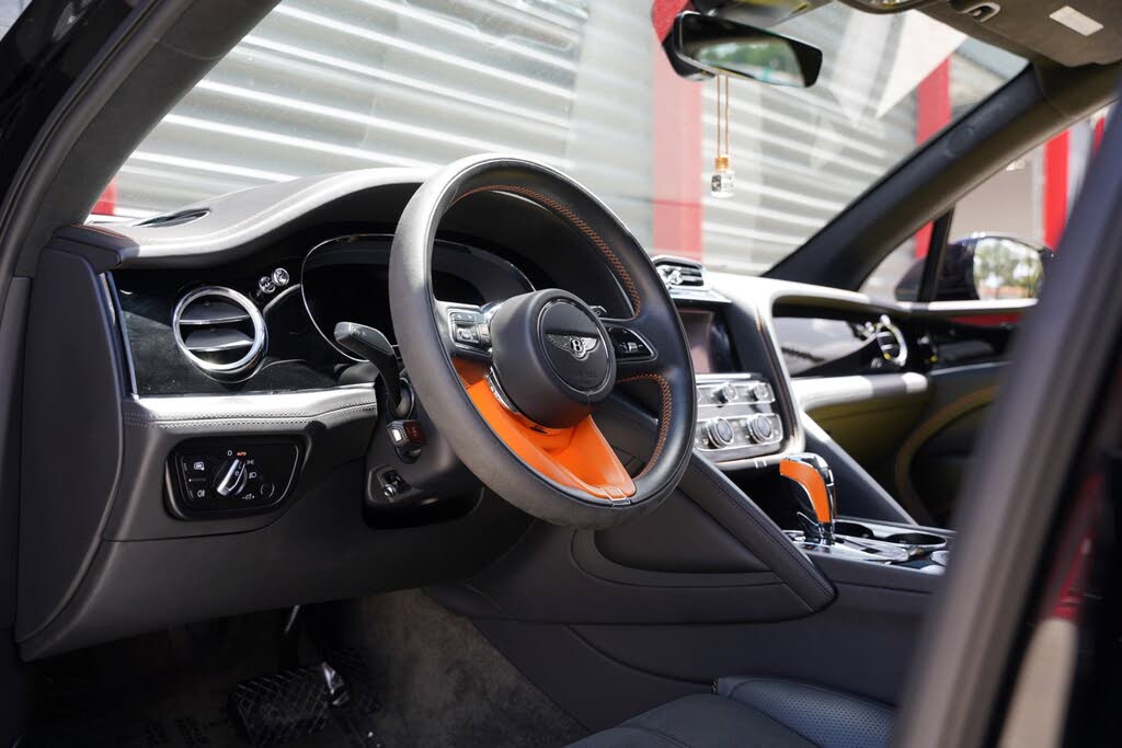 2023 Bentley Bentayga S V8 AWD photo 16