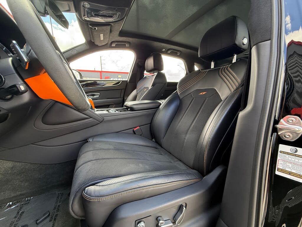 2023 Bentley Bentayga S V8 AWD photo 18