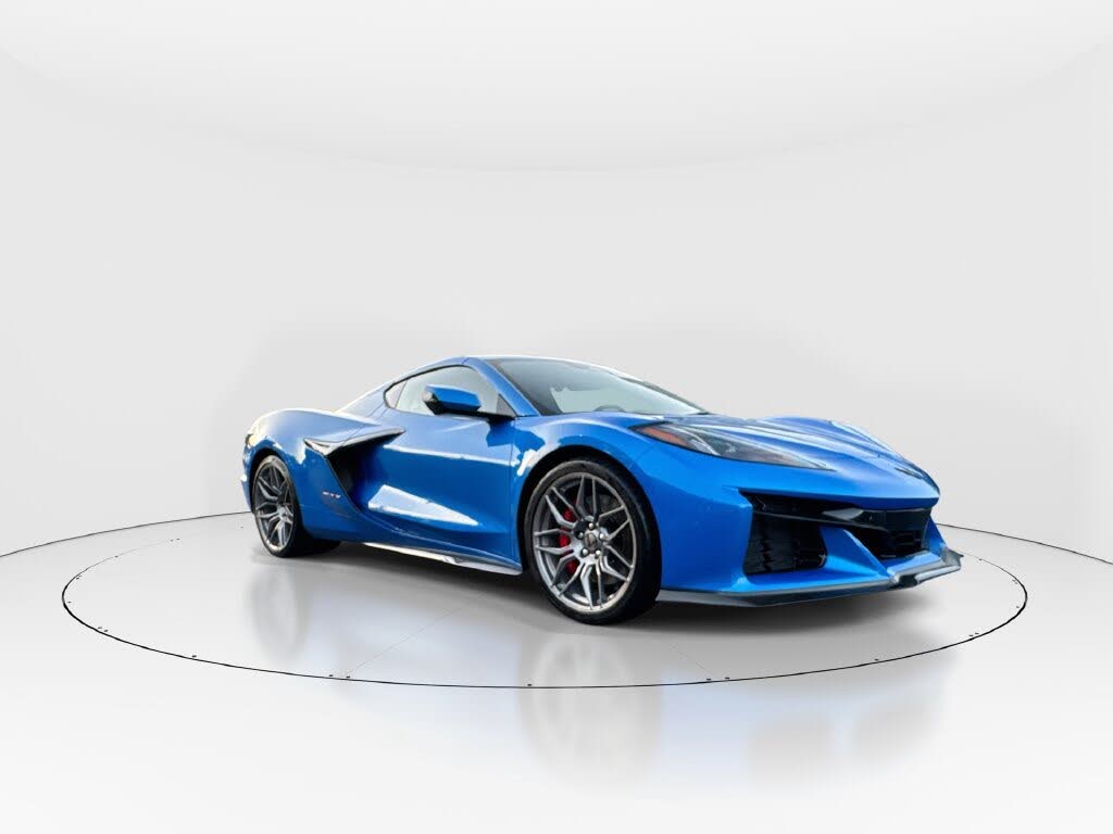 2024 Chevrolet Corvette Z06 3LZ Coupe RWD photo 2