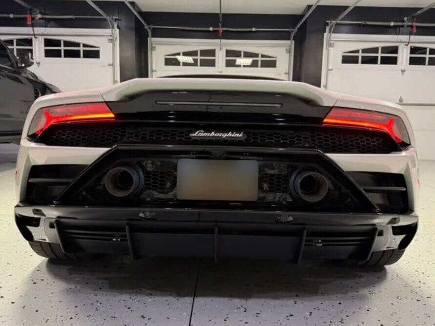 2024 Lamborghini Huracan EVO Spyder AWD photo 12