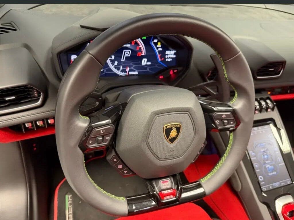 2024 Lamborghini Huracan EVO Spyder AWD photo 22
