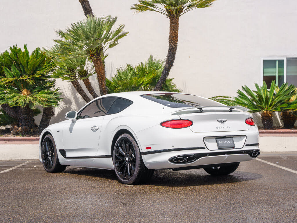 2024 Bentley Continental GT V8 AWD photo 3