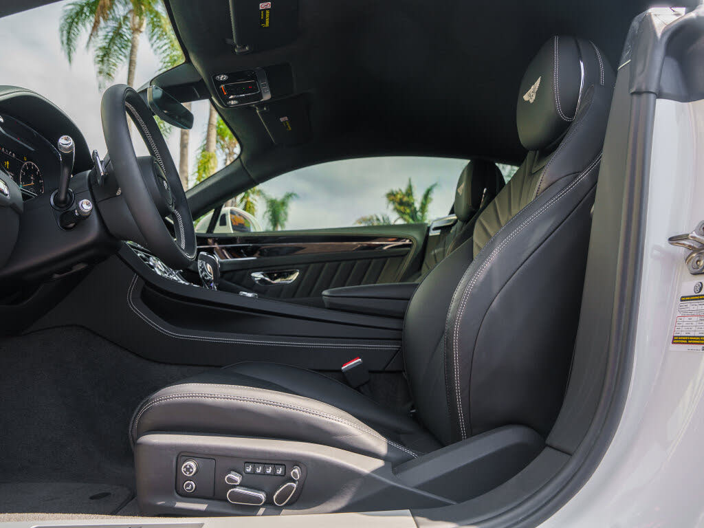 2024 Bentley Continental GT V8 AWD photo 23