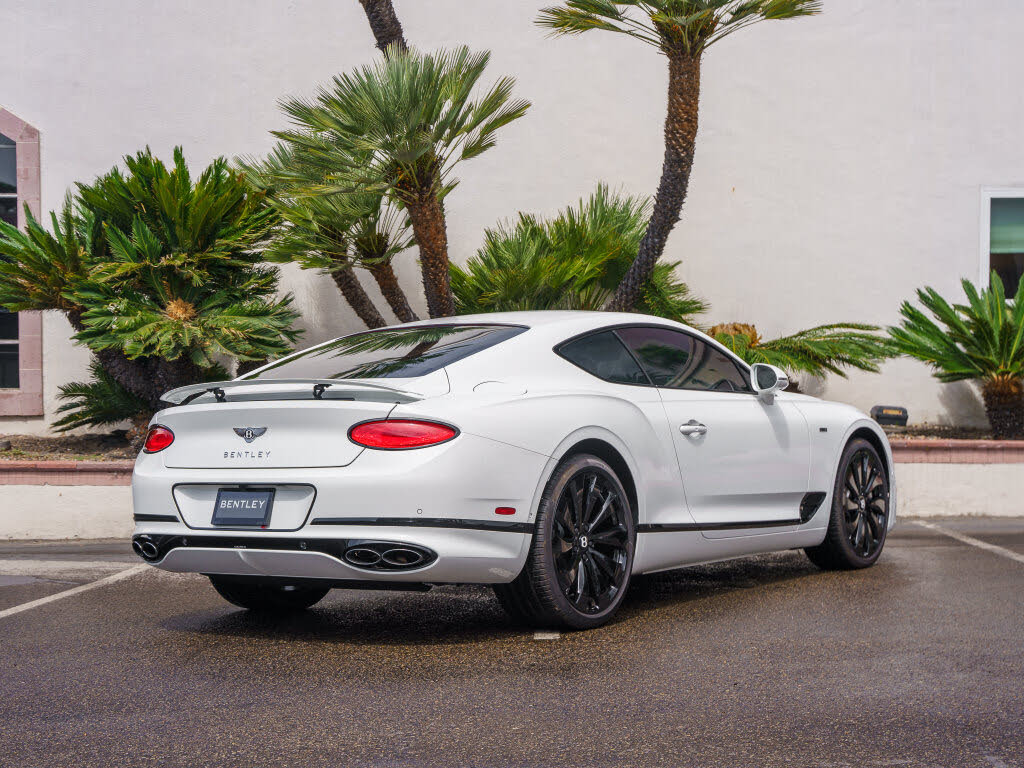 2024 Bentley Continental GT V8 AWD photo 10