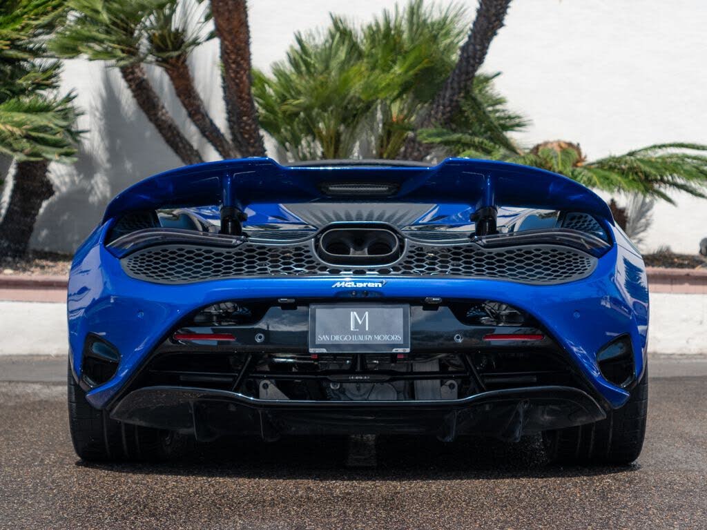 2025 McLaren 750S Spider RWD photo 5 of 24