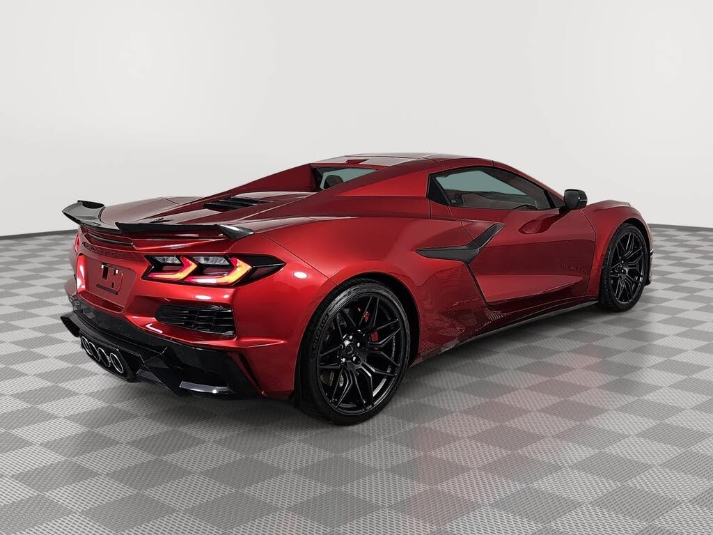 2024 Chevrolet Corvette Z06 3LZ Convertible RWD photo 8