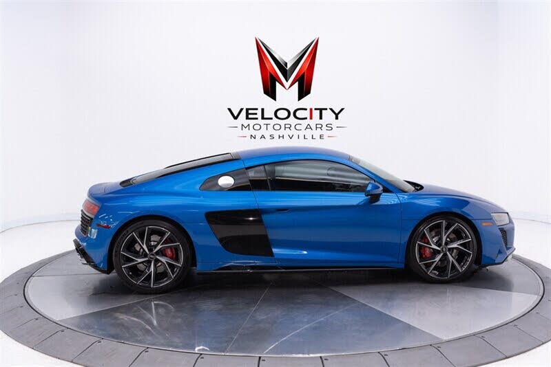 2023 Audi R8 V10 Performance Coupe RWD photo 13 of 24