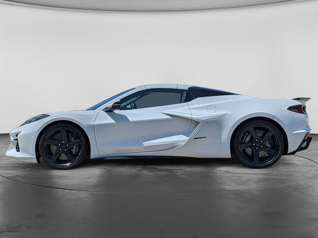 2024 Chevrolet Corvette Z06 3LZ Convertible RWD photo 9
