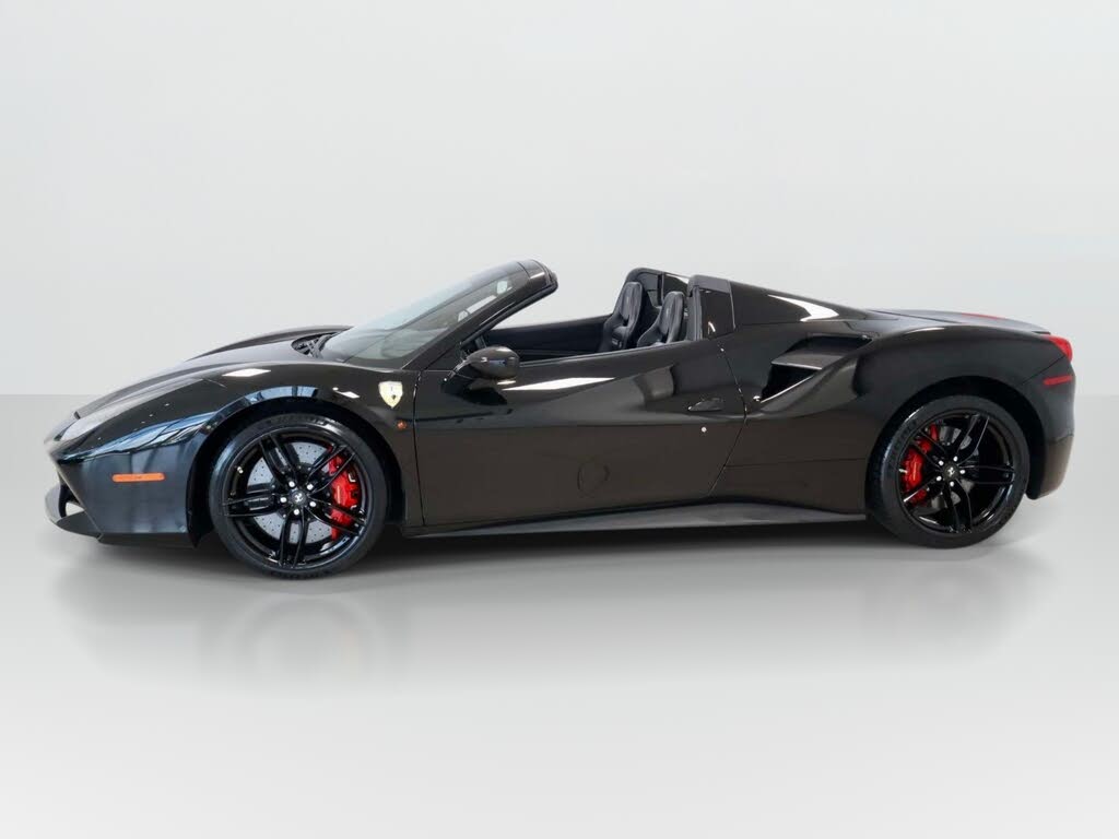 2018 Ferrari 488 Spider RWD photo 2 of 24