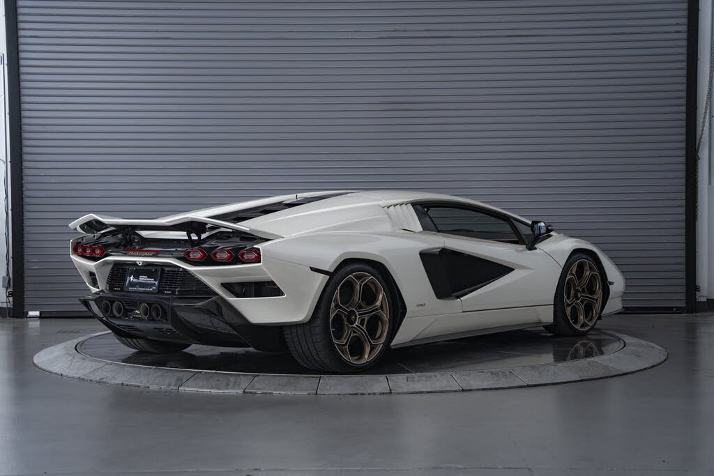 2022 Lamborghini Countach LPI 800-4 AWD photo 13